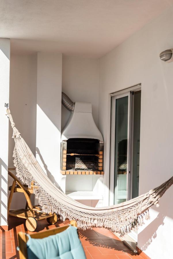Algarve Beach Vibes Apartment, Wifi, Pool, Ac, Bbq Portimao Exterior photo