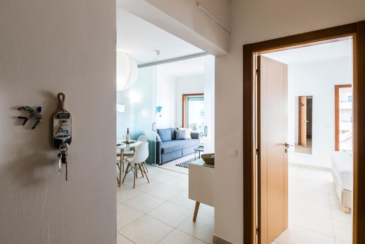 Algarve Beach Vibes Apartment, Wifi, Pool, Ac, Bbq Portimao Exterior photo